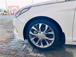 هیۆندای سۆناتا